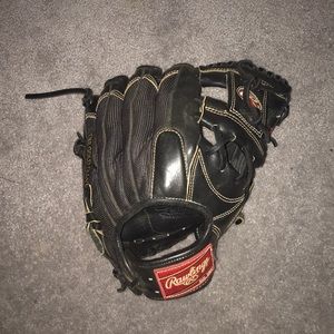 Rawlings heart of the hide baseball 11 3/4in